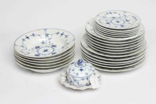 A ROYAL COPENHAGEN PORCELAIN DINNER SERVICE FOR SIX PLACE SETTINGS, 1960's, painted in underglaze