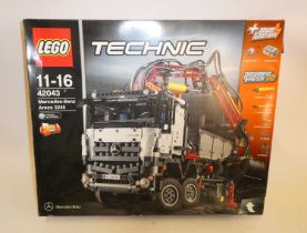 Lego Technic set 42043, Mercedes-Benz Arocs 3245, boxed Condition Report: Opened, built, unchecked