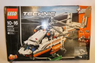 Lego Technic set 42052, Heavy Lift Helicopter, boxed Condition Report: Opened, built, unchecked