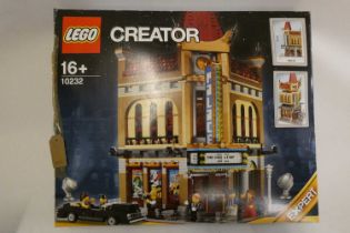 Lego set 10232, Creator, Palace Cinema, boxed Condition Report: Opened, built, unchecked for