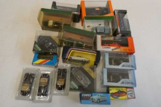Diecast 1:43 scale Jaguar cars by Corgi, Vitesse and others, most items boxed, mint to good