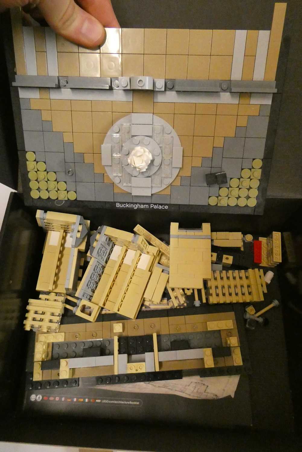 2 Lego Architecture boxed kits, comprising Buckingham Palace 21029 and London 21034 Condition - Image 3 of 3