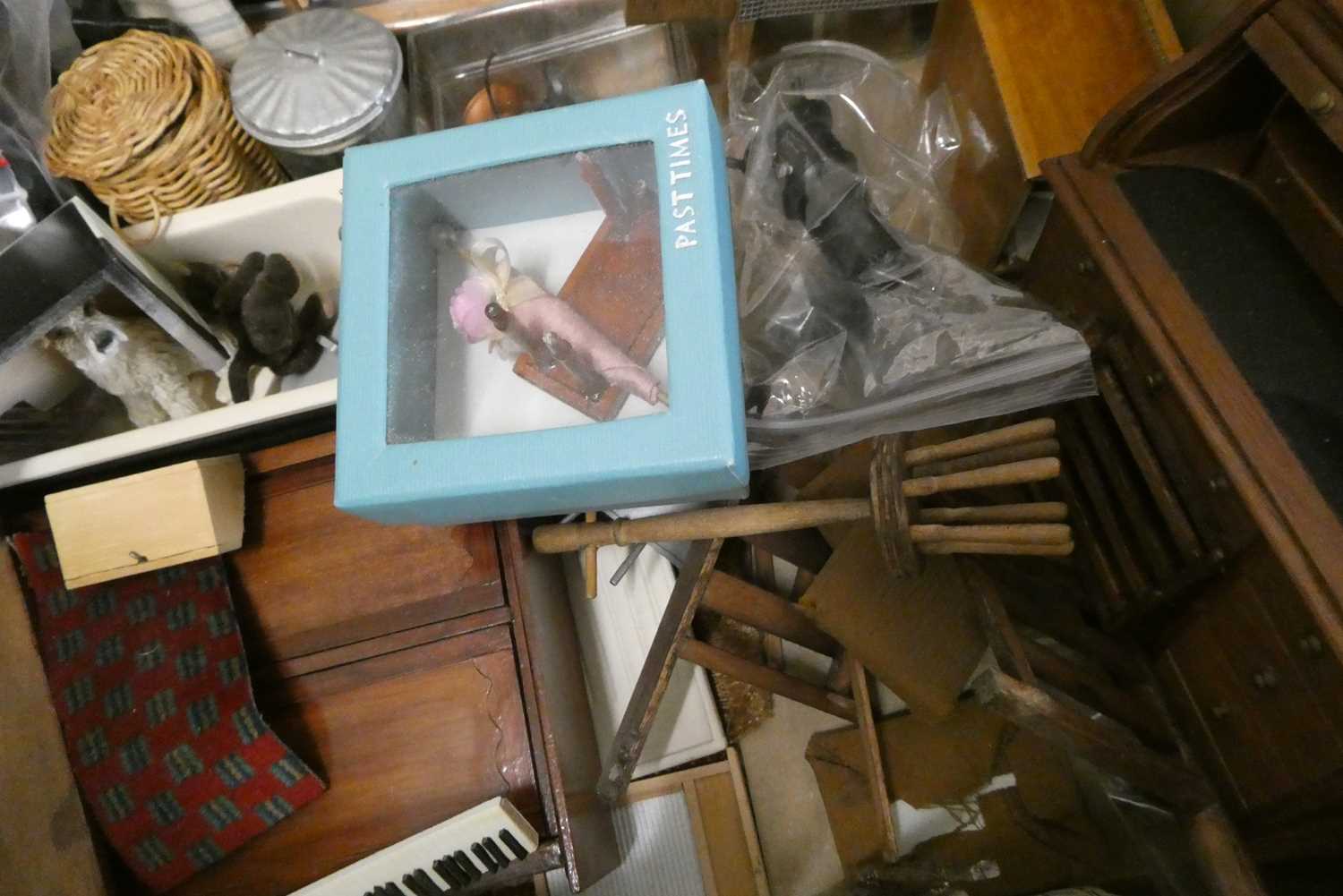 A quantity of dolls house accessories, including wood furniture and a miniature boxed metal train - Image 3 of 4