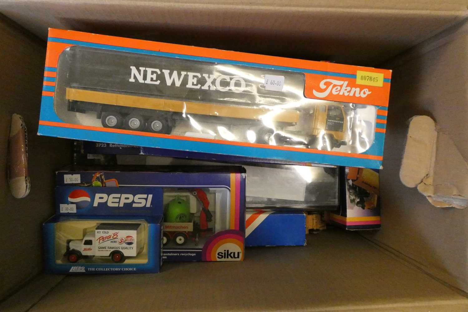 Boxed late issue diecast vehicles from various makers including Siku, Colgate and Techno, all