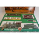 Bachmann radio controlled heavy haulier battery operated train set with American locomotive and