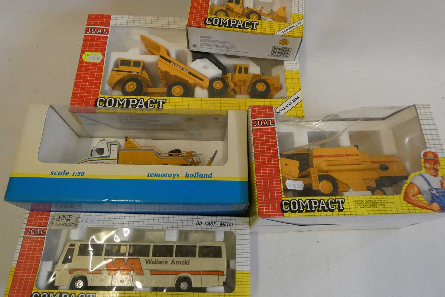 JOAL Spain 1:42 scale combine harvester, tipper set, loader, Volvo coach and Tematoys brake down