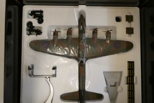 Corgi Aviation Archive, 172nd scale, short sterling mark one, 132nd scale, De Haviland Mosquito