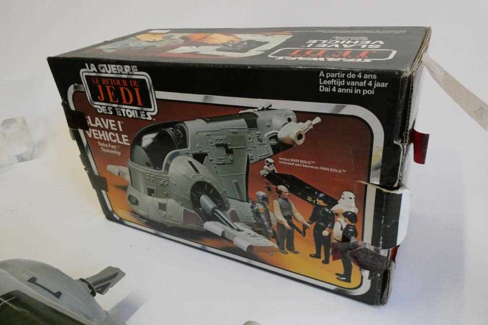 Star Wars Return of the Jedi Slave I Vehicle, boxed, vehicle fair, box af - Image 3 of 3