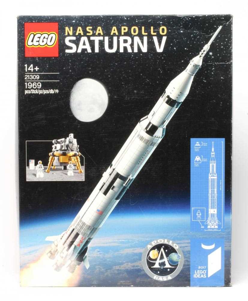 Lego set 21309, Nasa Apollo Saturn V, boxed Condition Report: Generally good, unopened, some minor