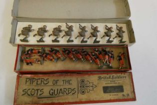 Britains WW1 Charging Scottish Highland Regiment soldiers, plain card box, good to excellent and