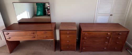 A mid 20thC Stag part bedroom suite to include dressing table with mirror, 118cm w x126cm h x 47cm