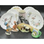 A collection of six Dorothy Doughty dessert plates depicting birds (23.5cm diameter), all with
