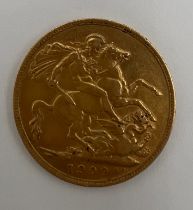 An Edward VII, 1901-1910 sovereign, 1909. 8gm.