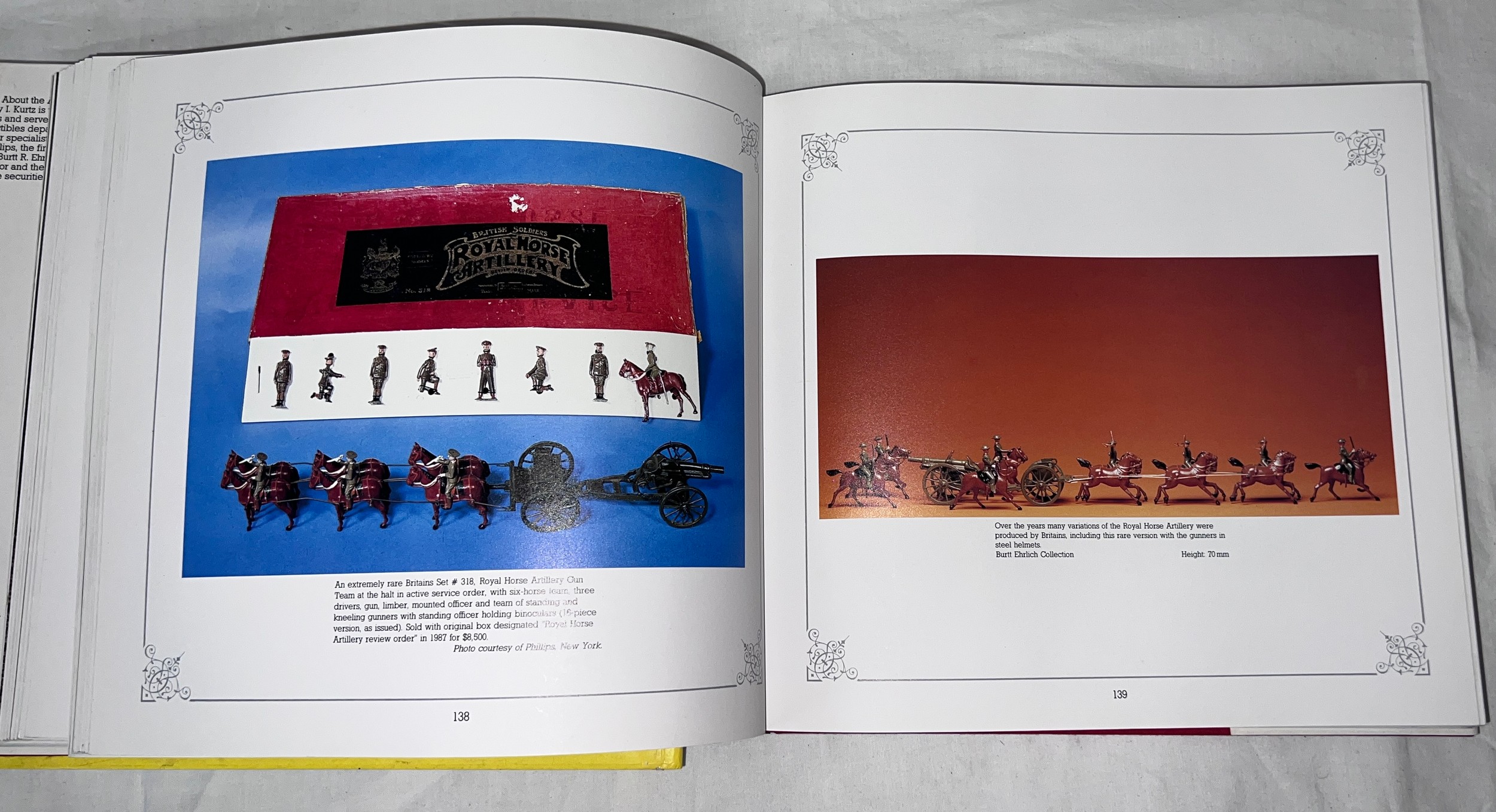 Two books to include The Great Book of Hollow-Cast Figures and The Art of the Toy Soldier. - Bild 3 aus 3