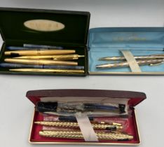 Vintage pens to include Lady Sheaffer 923 medium fountain pen and ballpoint pen, Sheaffer 835 fine