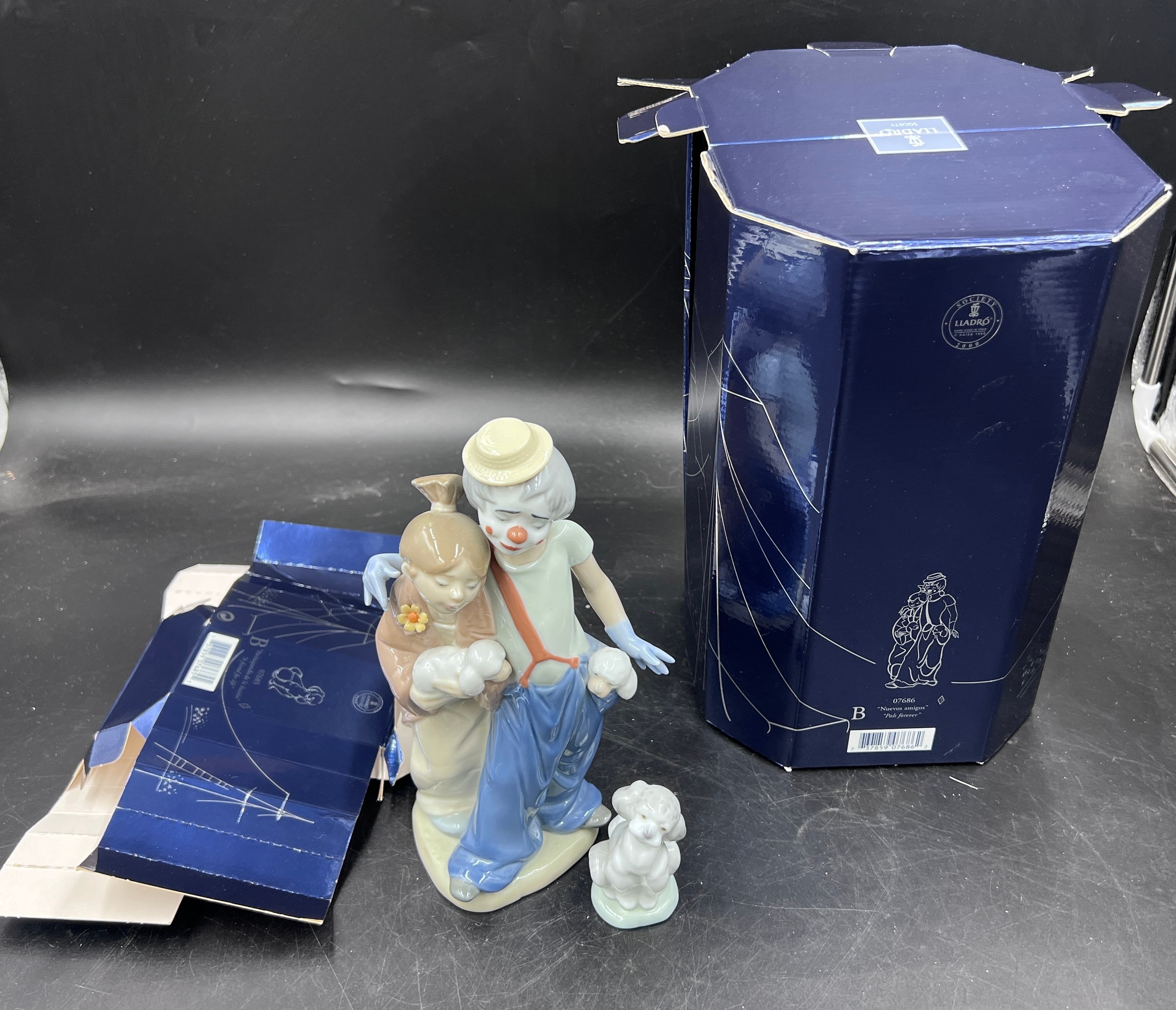 A boxed LLadro Society 7686 Pals Forever together with boxed 7685 A Friend For Life. - Image 2 of 6
