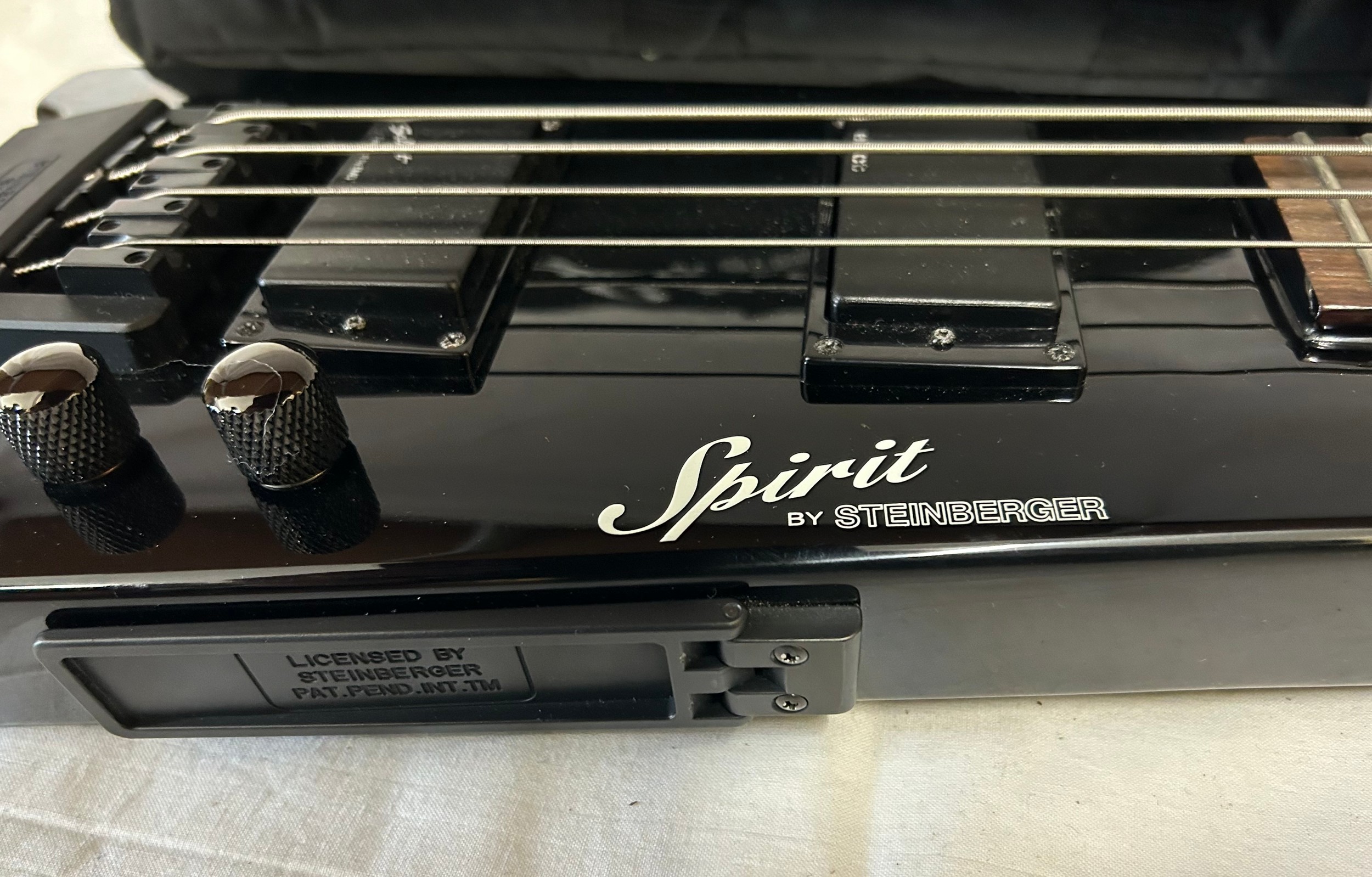 Spirit by Steinberger headless electric guitar with black finish and soft case. - Image 2 of 5