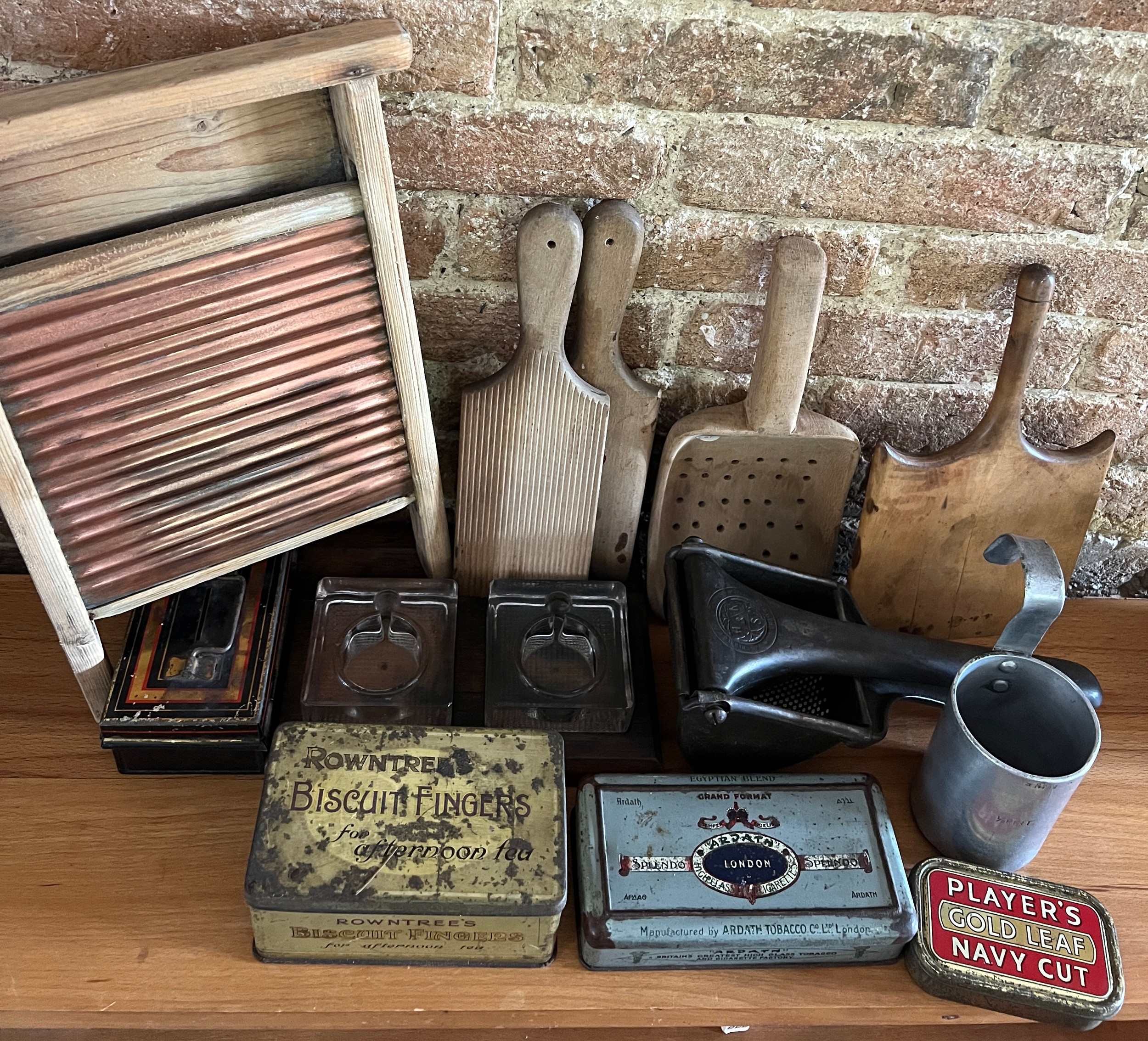 A miscellany to include butter pats, draining scoop, wooden paddle, metal potato masher, metal - Image 2 of 4