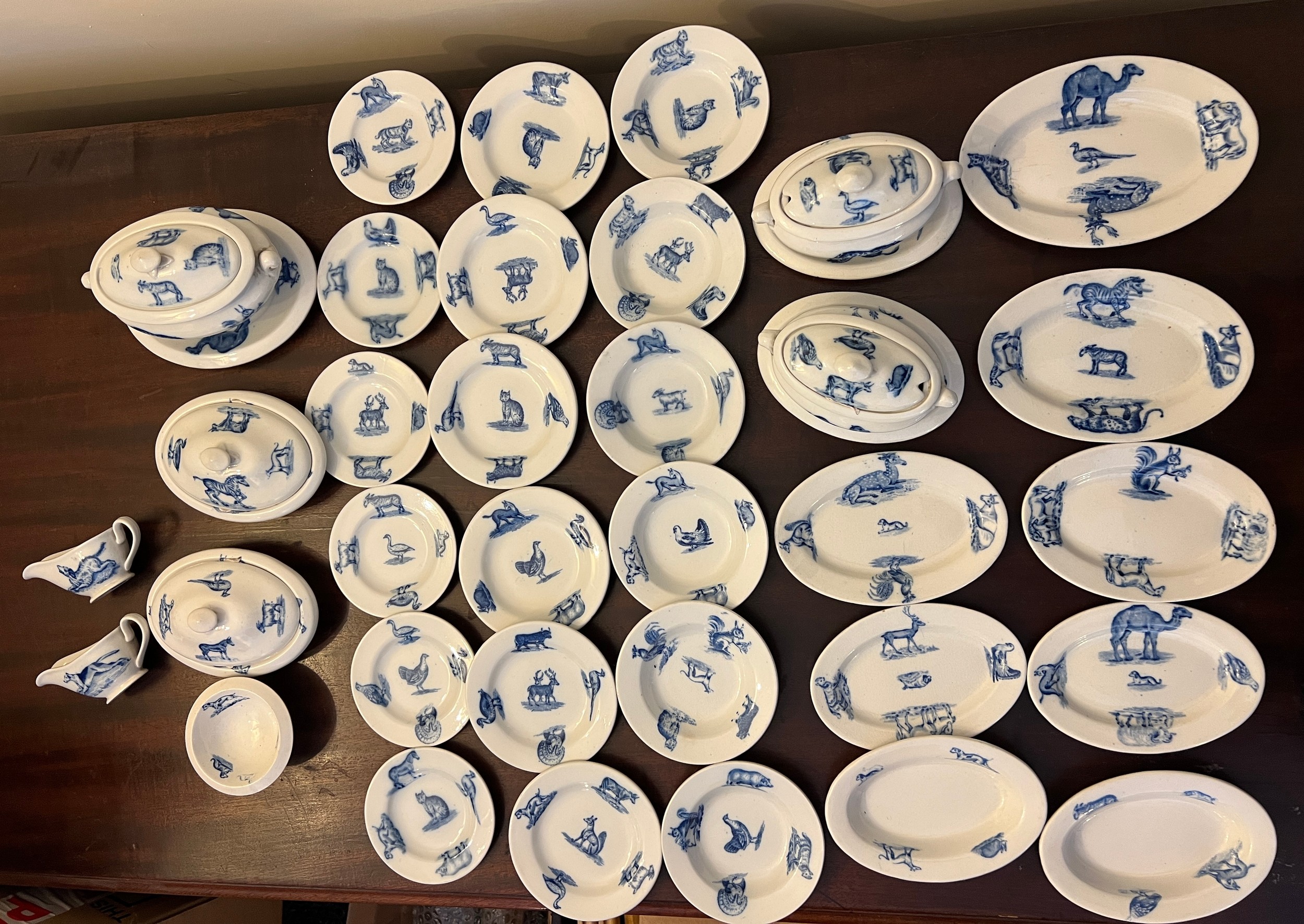 A late 19th/early 20thC Copeland Spode child’s animal pattern dinner service comprising of 6 x - Image 2 of 6