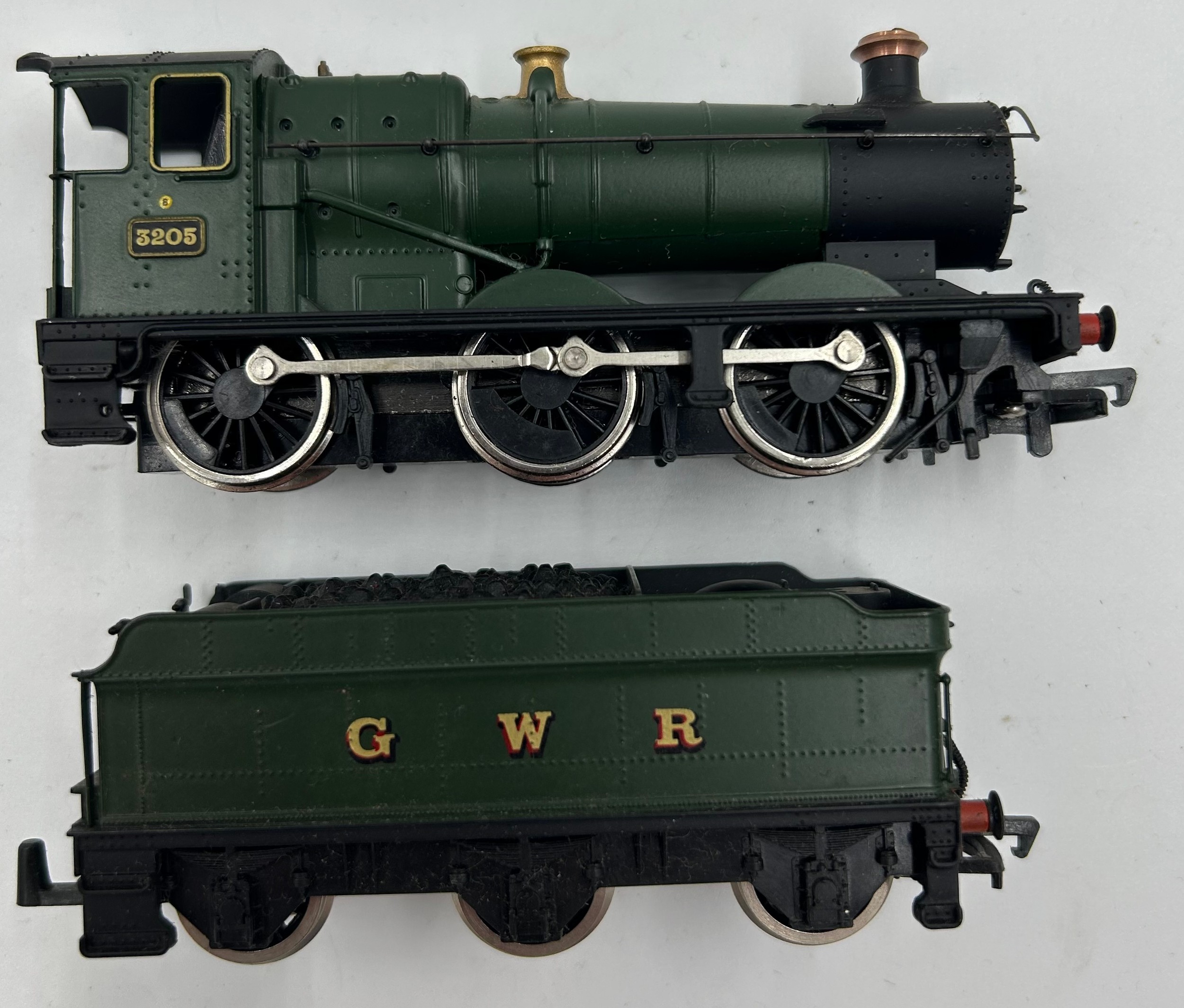 Various Mainline and Lima carriages to include Mainline locomotive 0-6-0 gwr tender green, - Image 6 of 7