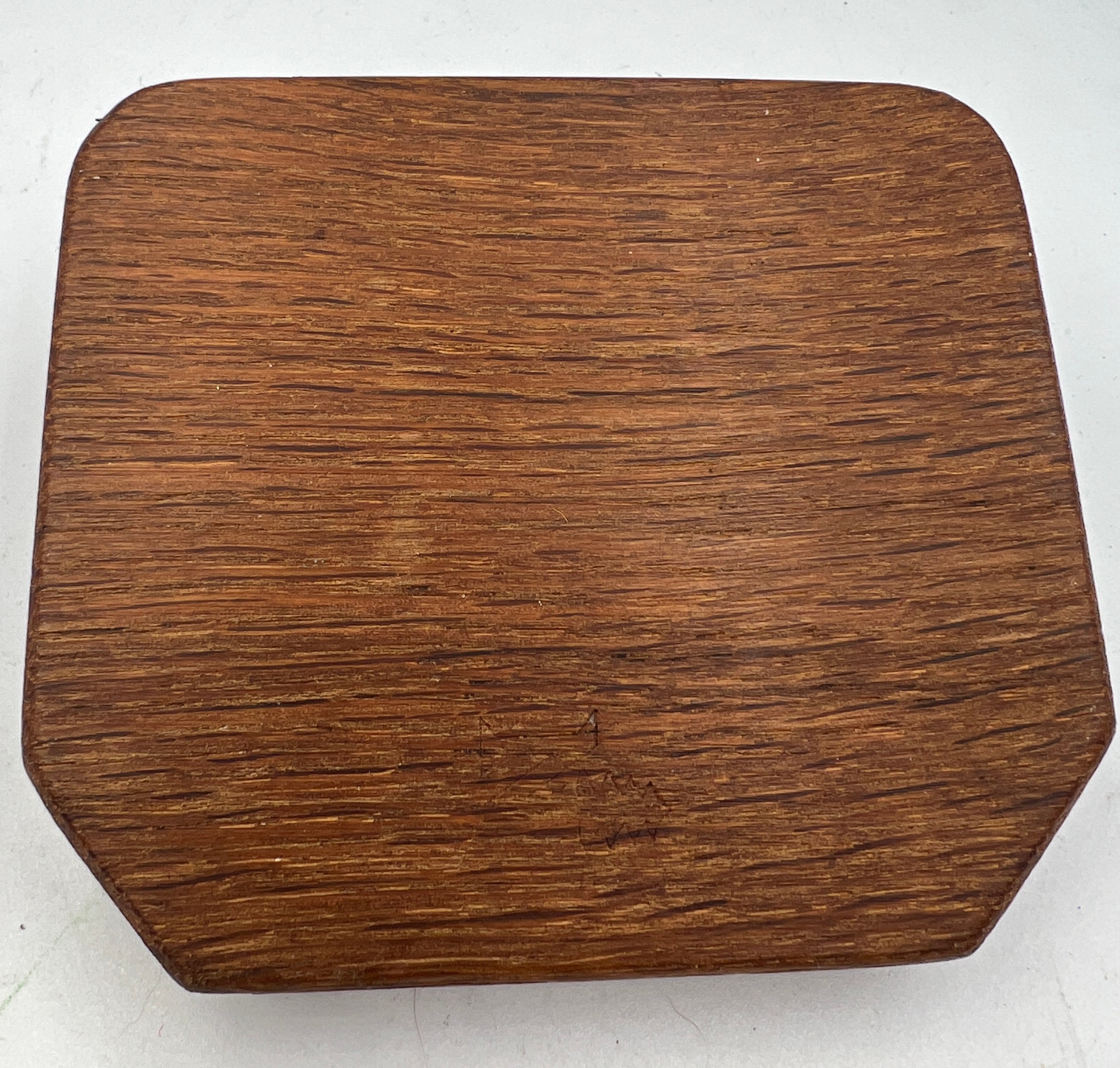 A Peter Heap ‘Rabbitman’ oak ashtray. 10cm x 8.5cm. Marked to underside N with tree. - Image 3 of 4