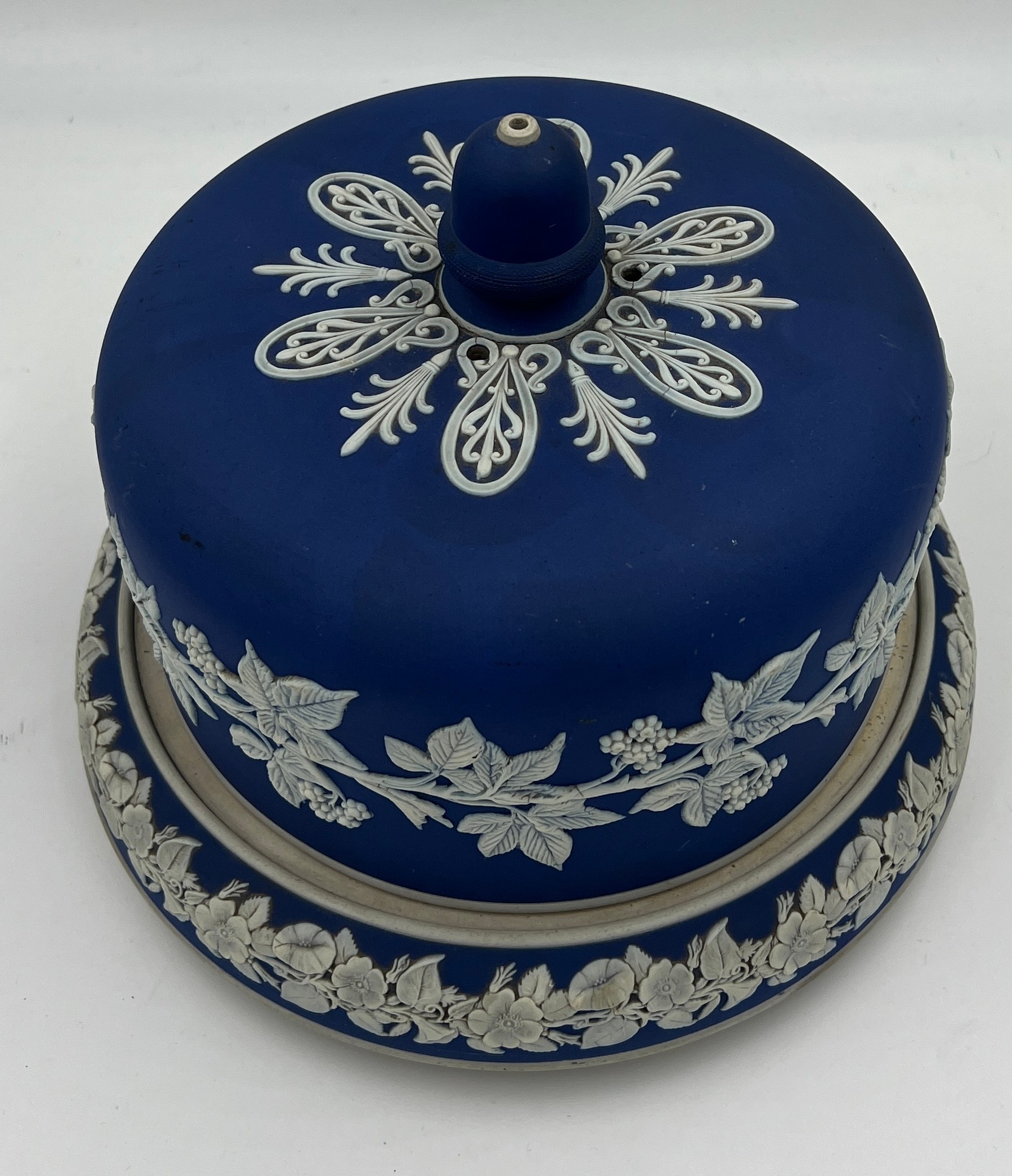 A 19thC dark blue Jasperware Stilton dish. Approximately 23cm h x 30 d. - Image 2 of 4