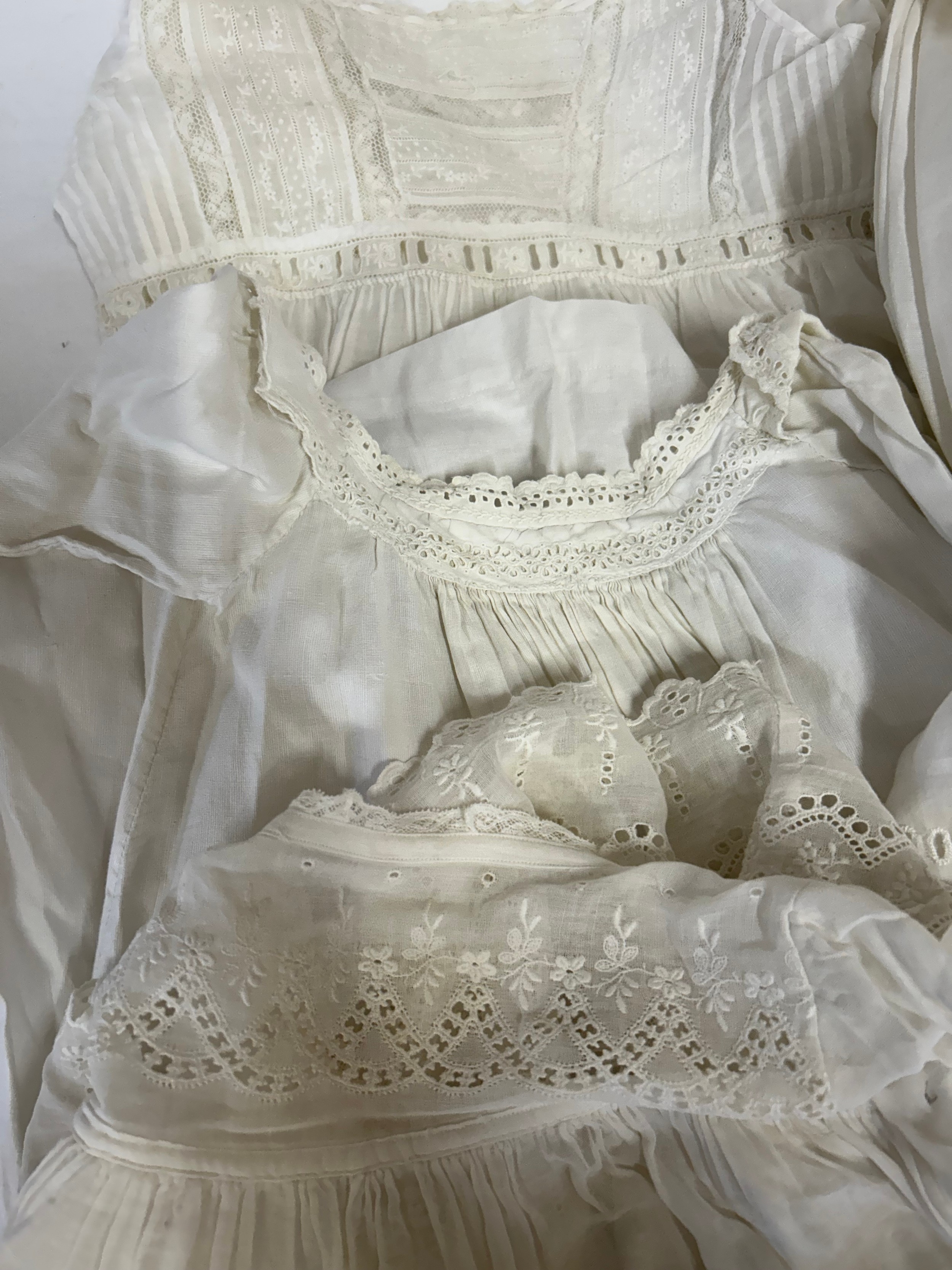 A collection Victorian Nightgowns (4), Petticoats (3) along with 6 Christening Gowns all in cotton/ - Image 5 of 12
