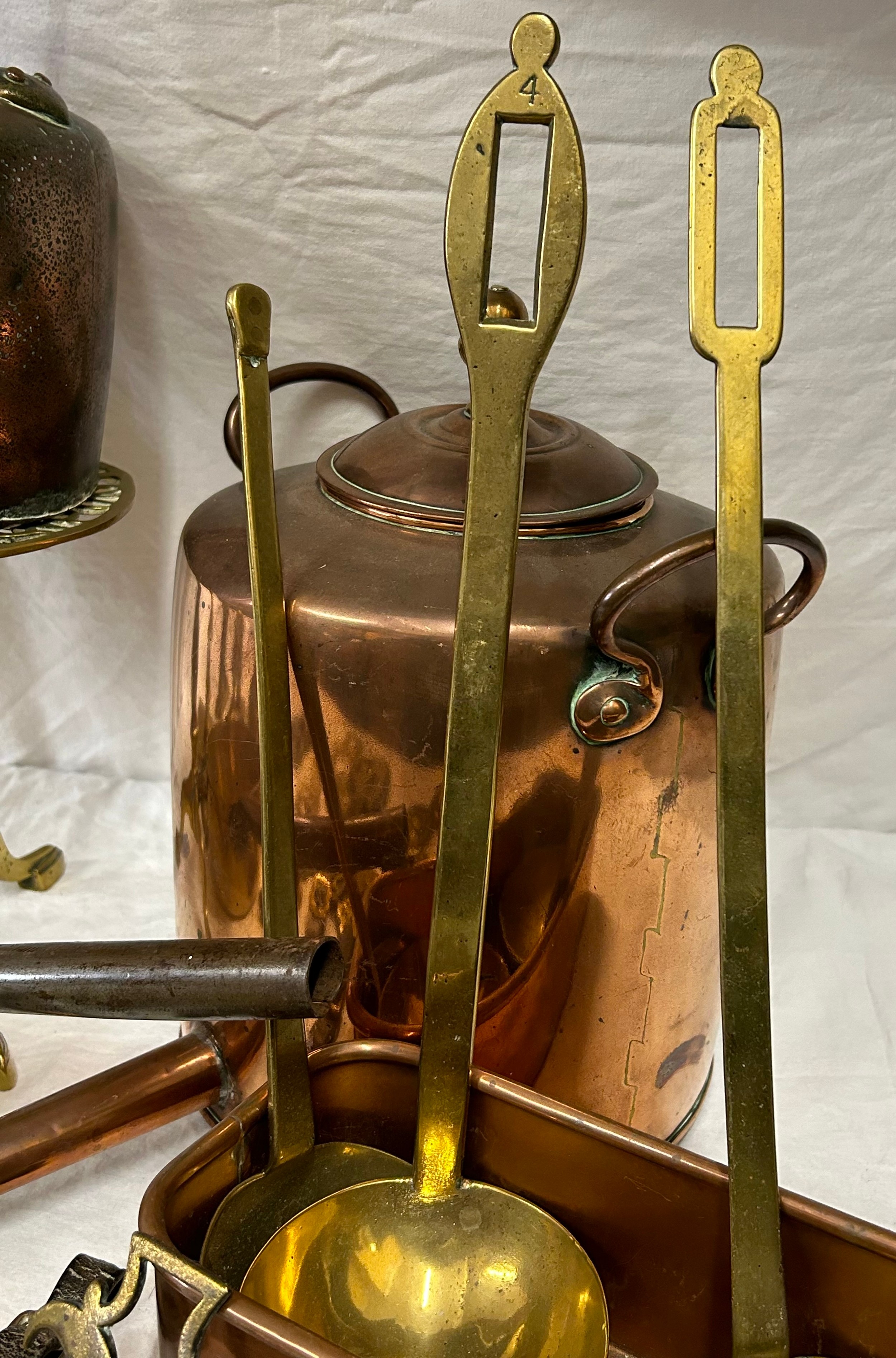 Large collection of Copper and Brass to include a Copper Water Boiler/Urn (32cm), copper kettle ( - Bild 9 aus 9