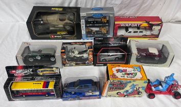 Boxed diecast toys to include Burago Mercedes Benz SSK 1928, Corgi 007 04303 Aston Martin DB5,