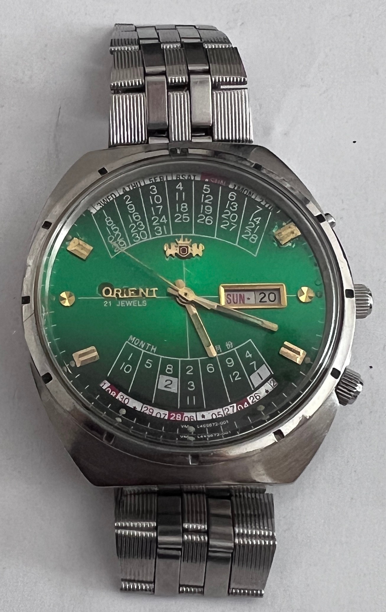 An Orient perpetual calendar automatic steel wristwatch with green gradient dial. Case numbered - Image 2 of 4