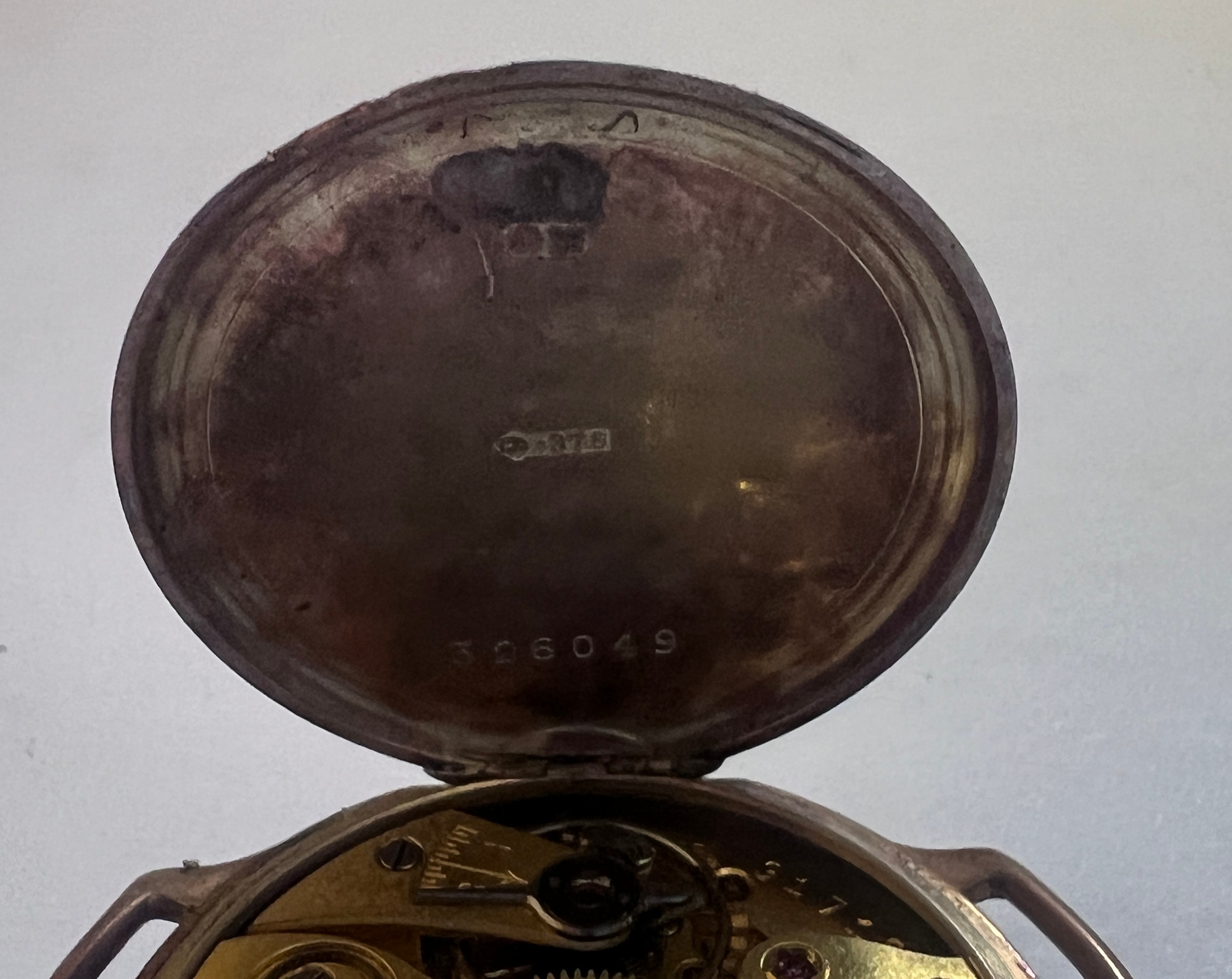 A 9ct gold cased watch. Marked S & Co. Winds and goes. Lacking second hand. Missing crystal. - Image 5 of 5