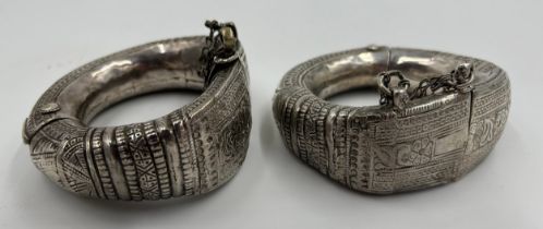 A pair of Omani white metal anklets. 451gm.
