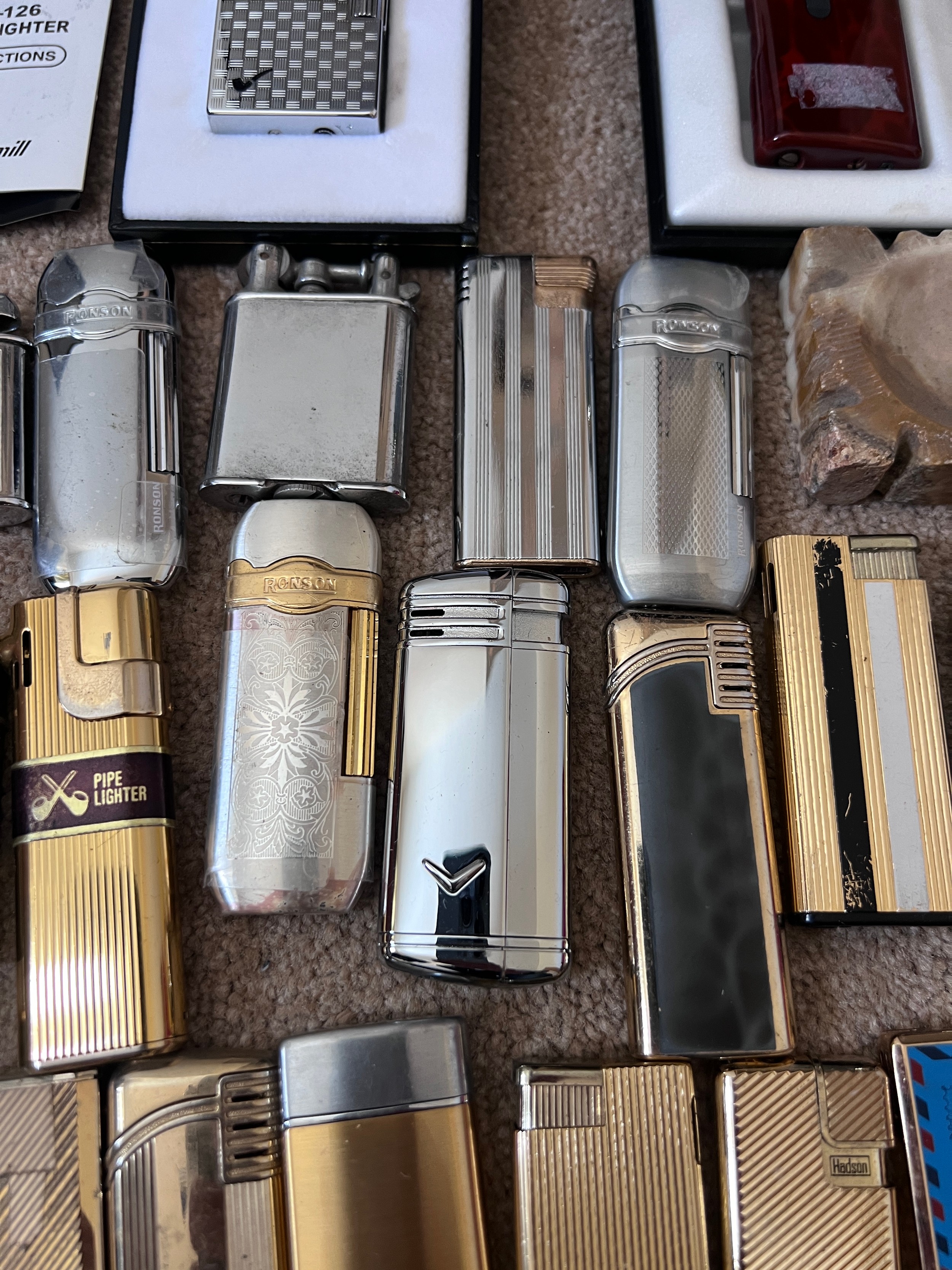 A large collection of lighters to include Ronson, Hadson, Jack Daniels etc. - Image 7 of 14