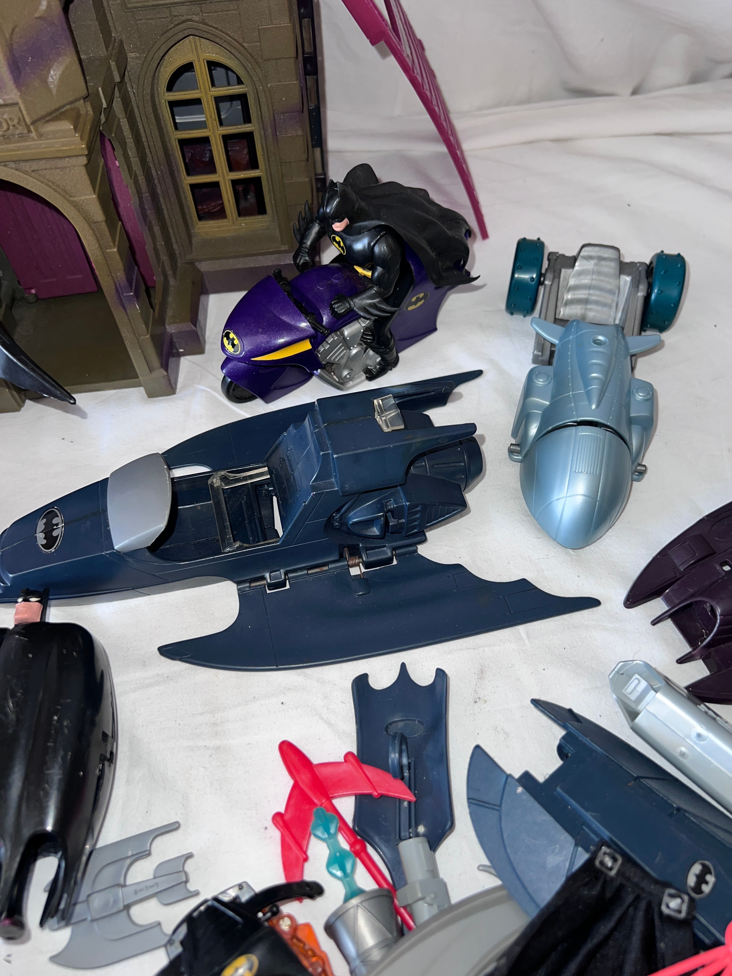 A large collection of mostly original Kenner Batman figures to include, Ertl diecast Batmobile - Image 6 of 9