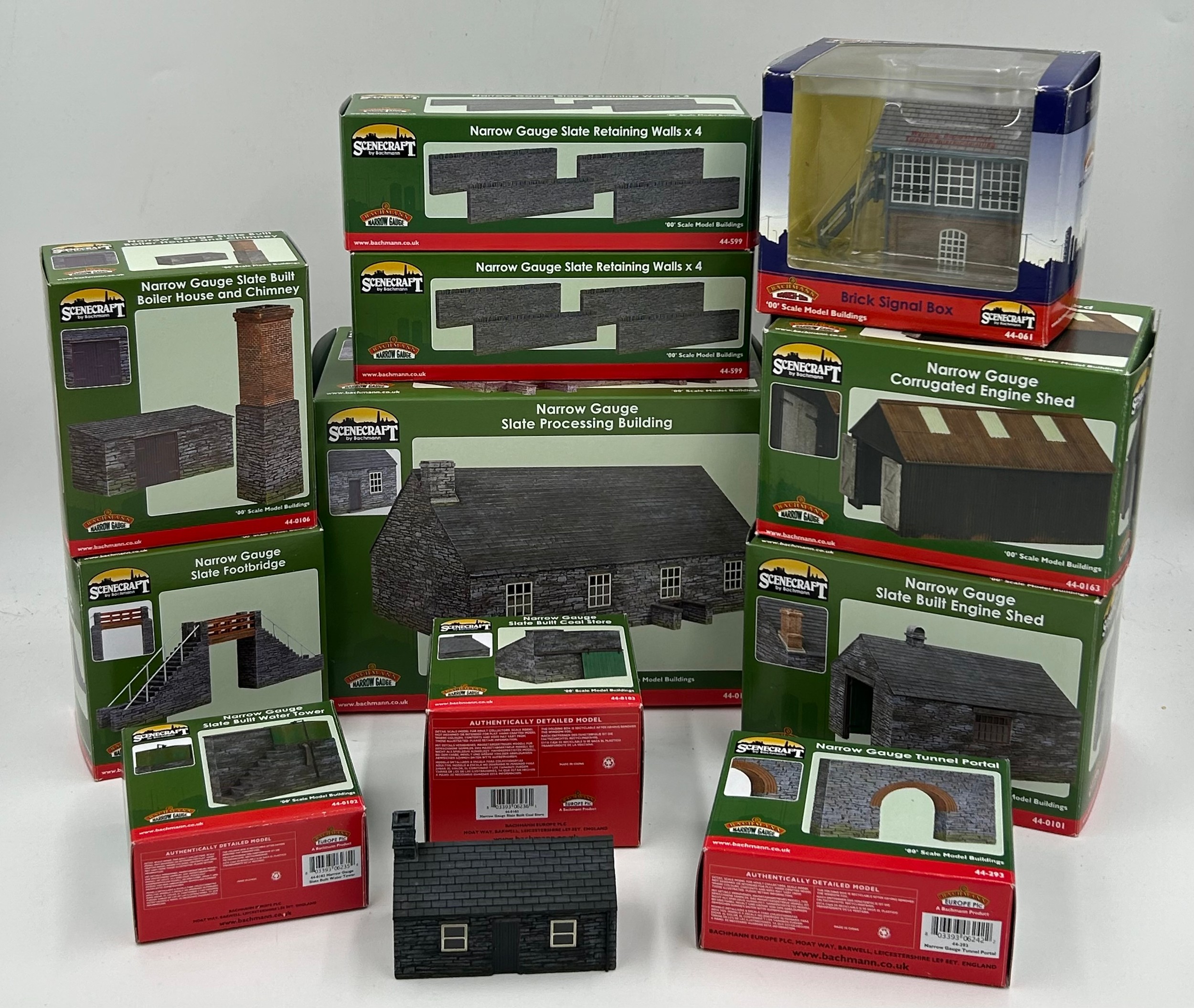 Bachmann Scenecraft : Twelve boxed narrow gauge items to include, 44-0106 slate built boiler house