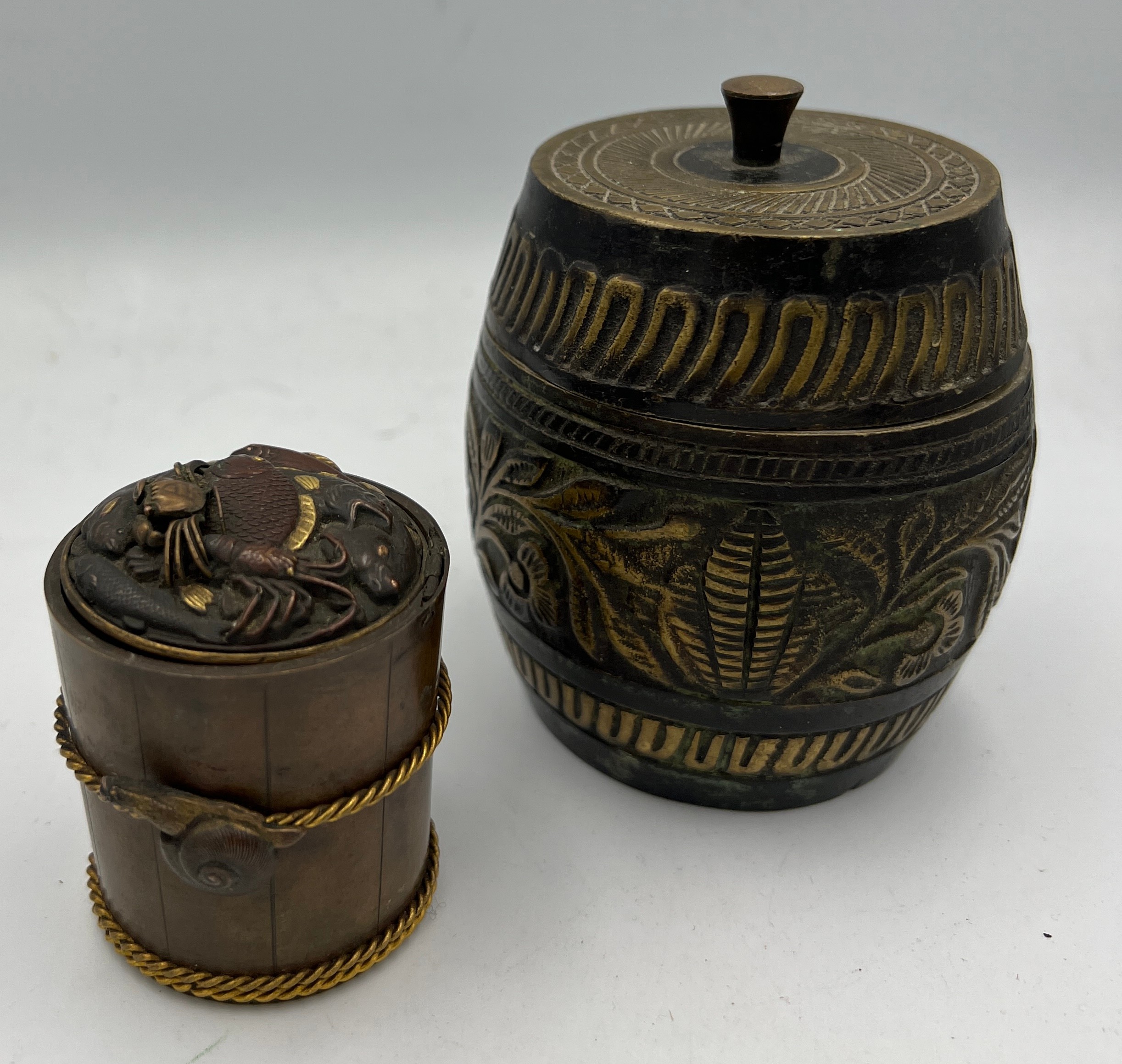 A Japanese brass and copper inkwell, 5.5cm h together with a brass lidded pot. - Image 3 of 7