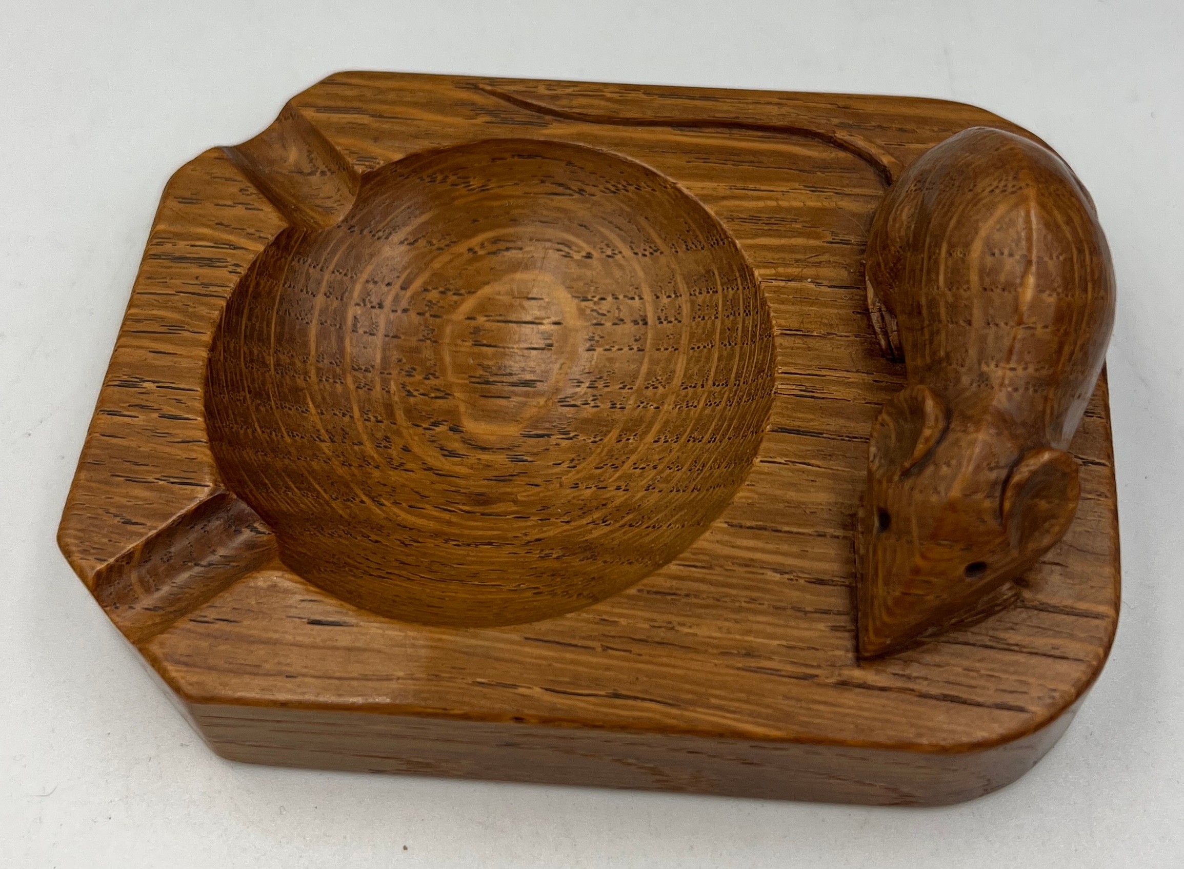 A Robert Thompson of Kilburn, Mouseman ashtray with signature mouse. 10cm x 7.5cm. - Image 2 of 2