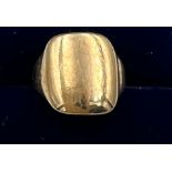 A unmarked yellow metal signet ring. Size G. Weight 2.8gm.