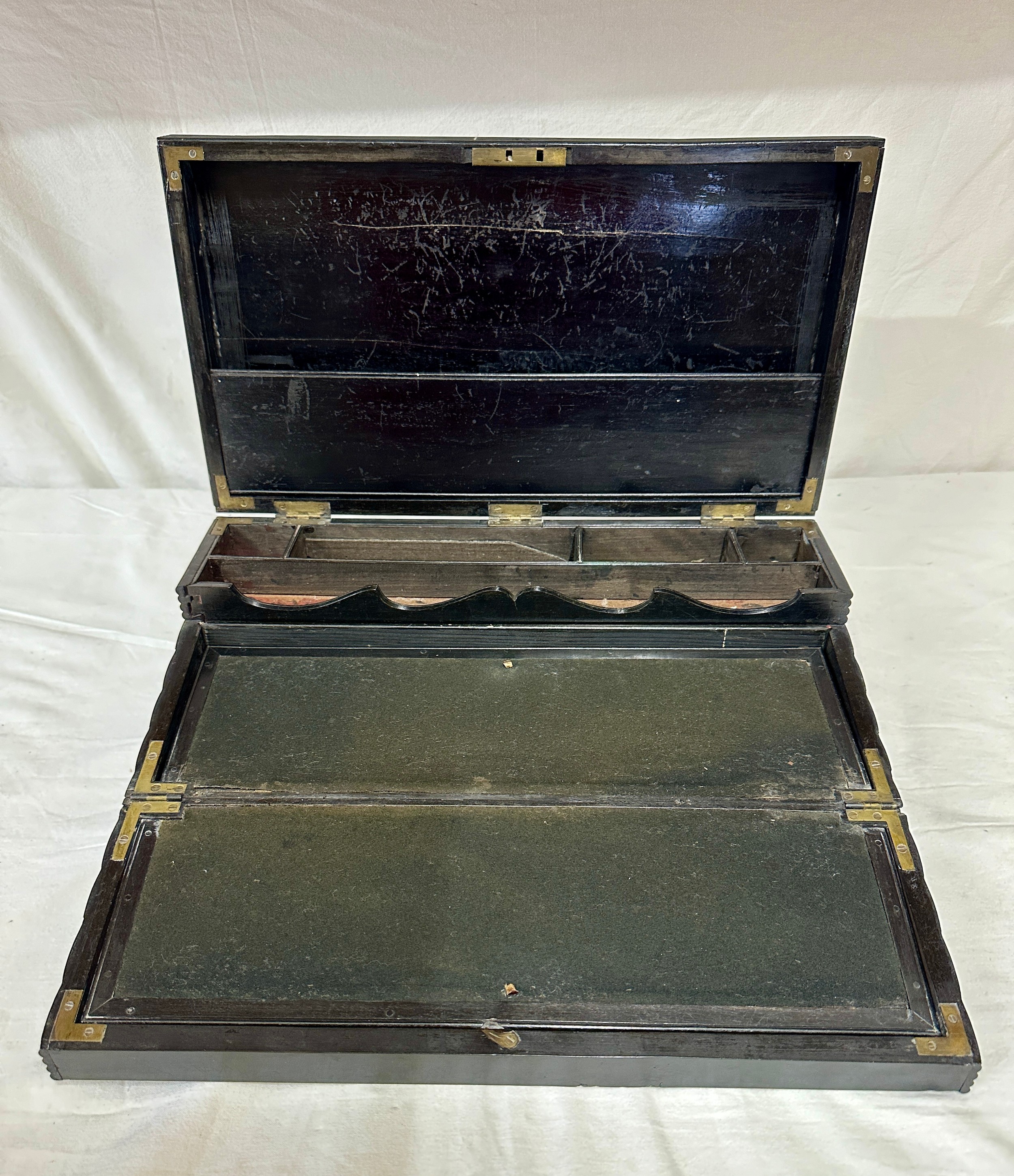 A 19thC ebonised combination writing slope box with a reeded ebony case, fitted interior, three - Image 2 of 5