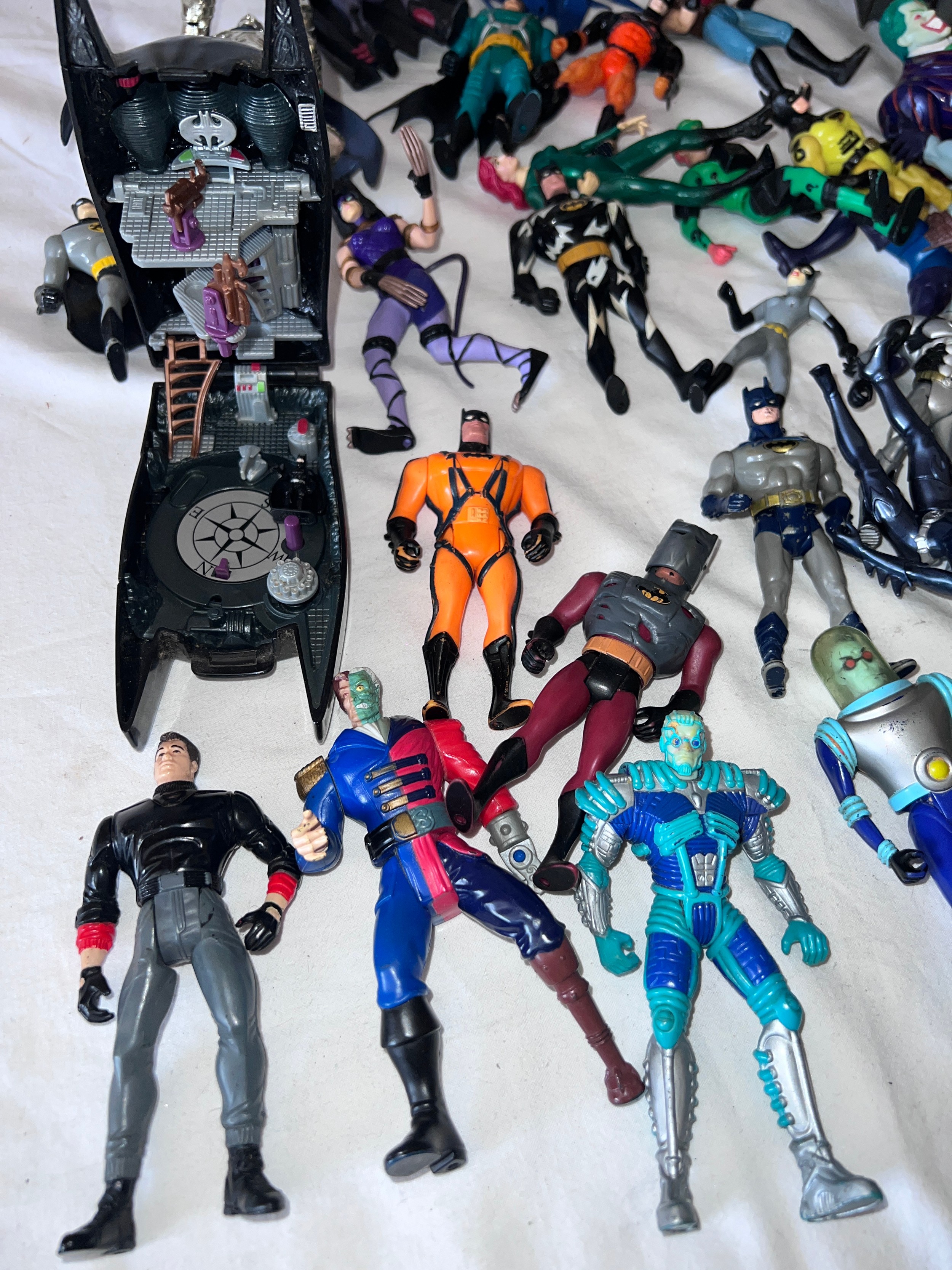 A large collection of mostly original Kenner Batman figures to include, Ertl diecast Batmobile - Image 2 of 9