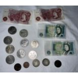 Coins and notes to include 9 x Crowns, 2 x One pound banknotes, 2 x Ten Shillings banknotes etc.