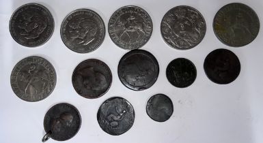 Various coins to include 6 x Crowns, Cartwheel Penny, 1799 Pennies etc.
