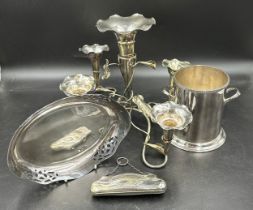 A quantity of silverplate to include a lined purse with machine turned decoration approx 15 x