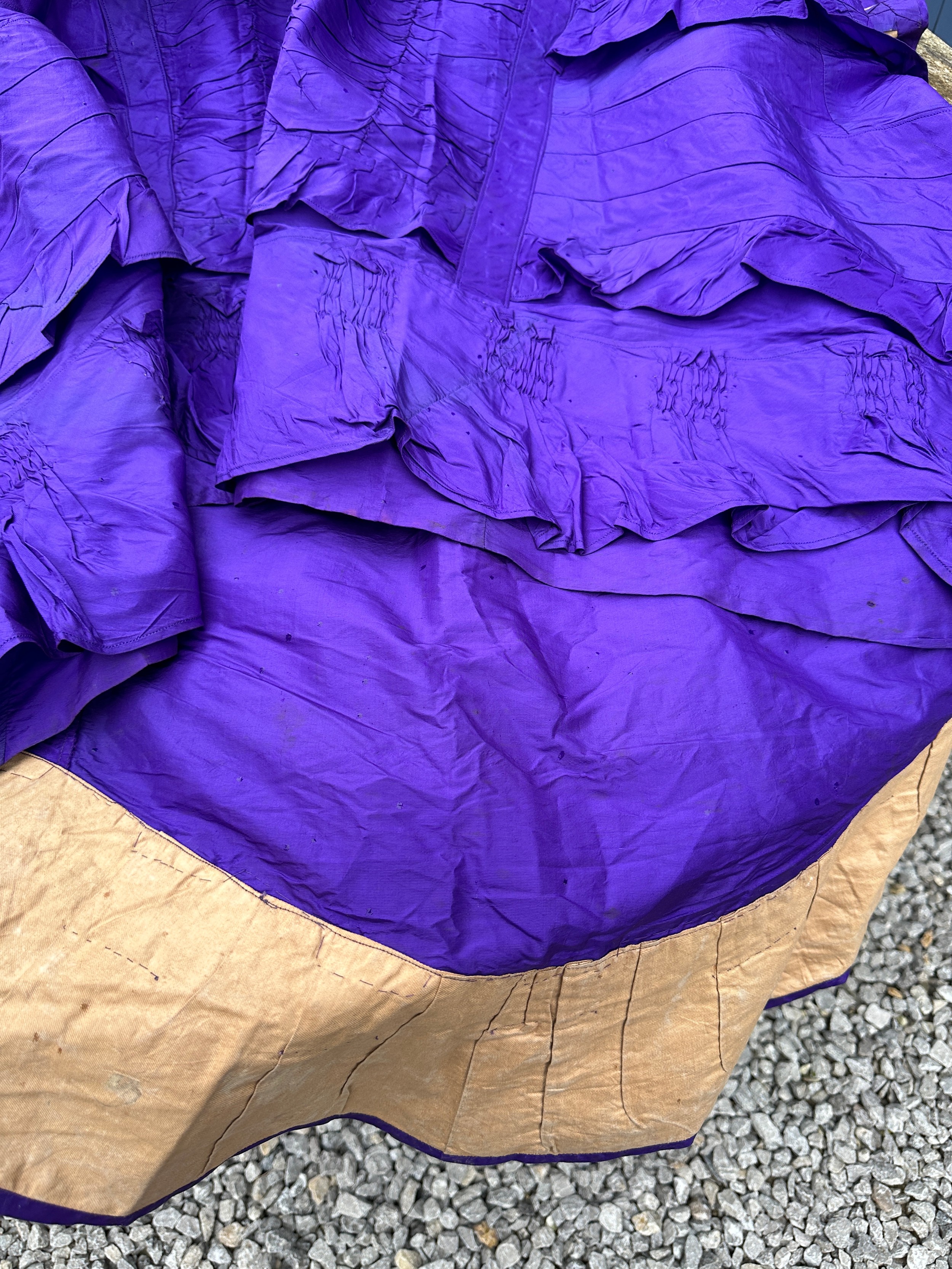 A Victorian taffeta purple skirt and bodice with hooks and bows to the front and lace collar. - Image 15 of 15