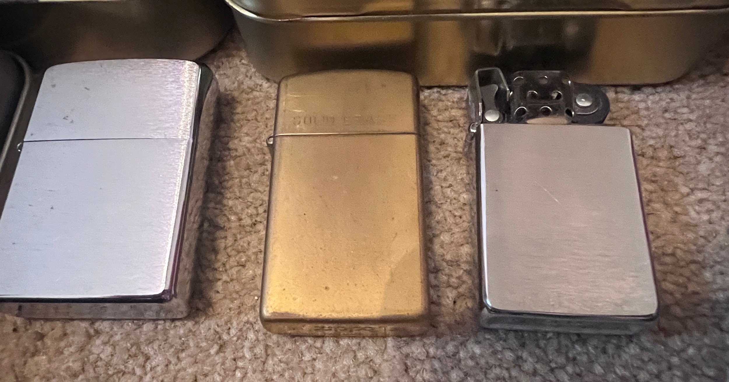 A large collection of mostly boxed Zippo lighters to include Harley Davidson, Bunny, older brass - Image 7 of 10