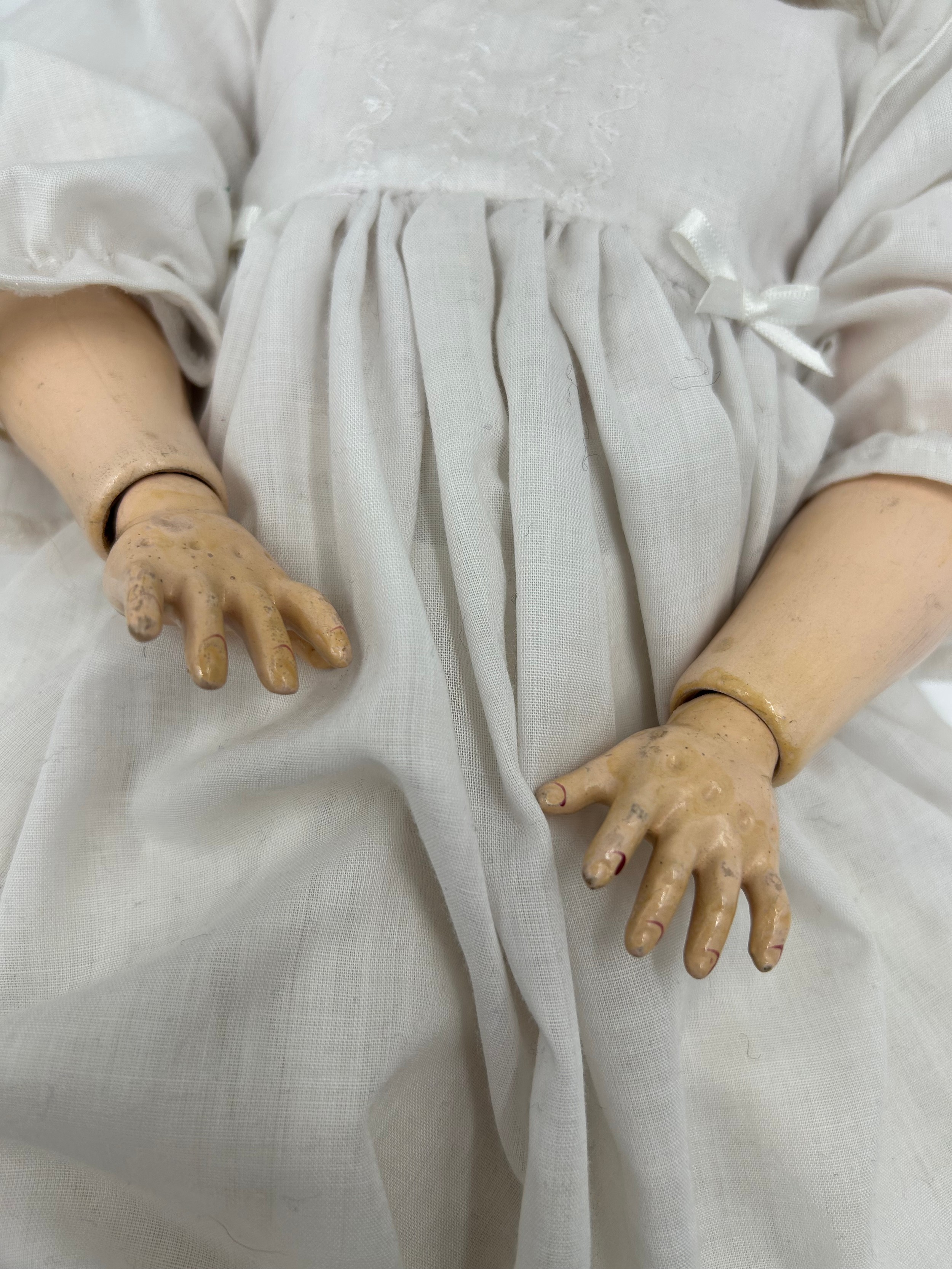 Large A.C.M Bergmann Bisque headed Doll, marked 1916, 6 1/2 to back of neck. Jointed limbs on - Bild 9 aus 10