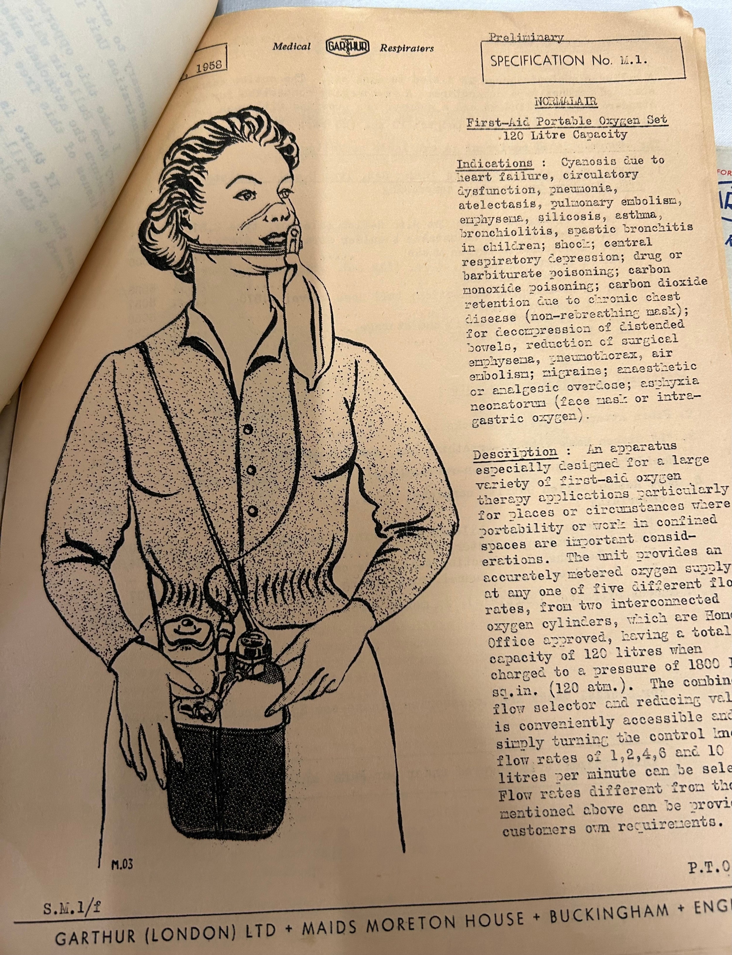 A 1959 Garthur Normalair First-Aid portable oxygen resuscitation equipment set in a Billings & - Image 4 of 7