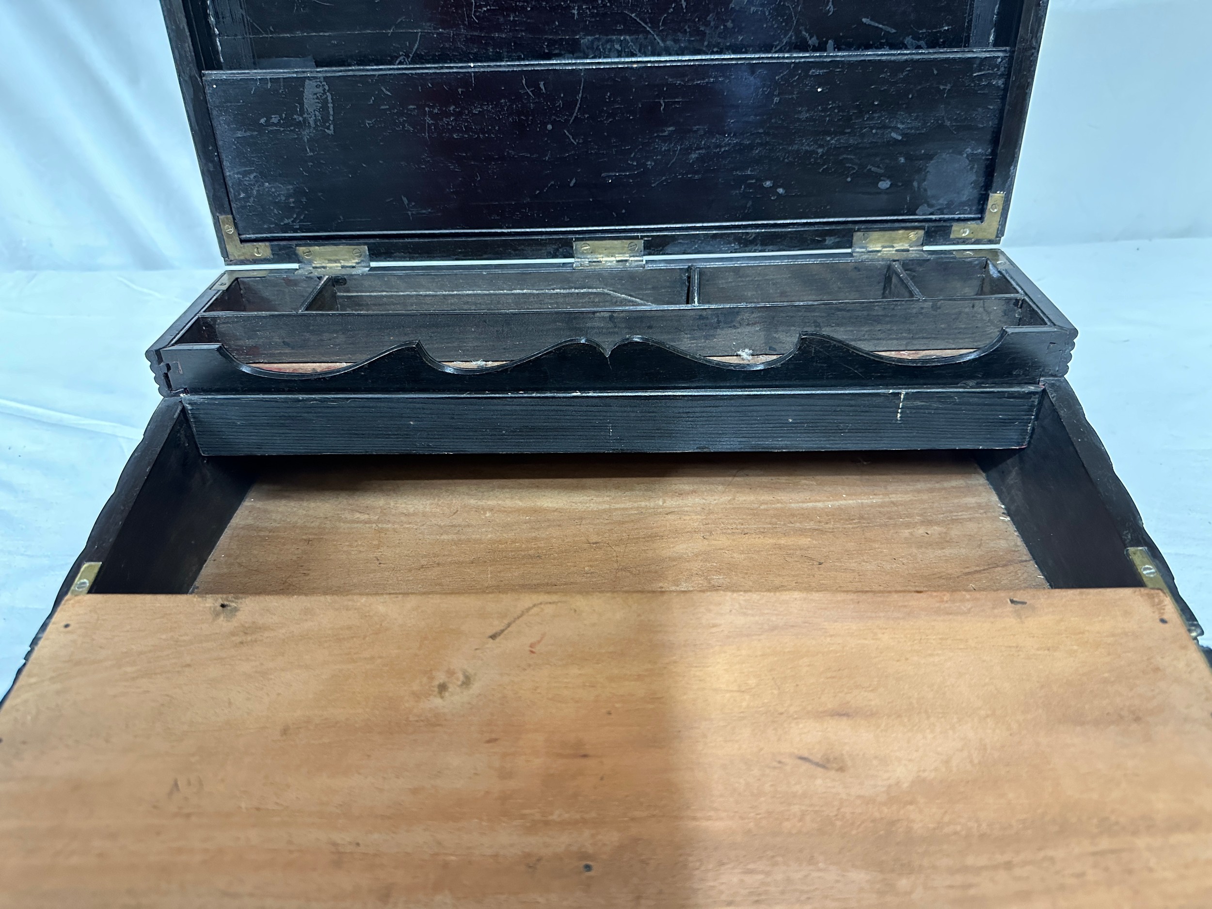 A 19thC ebonised combination writing slope box with a reeded ebony case, fitted interior, three - Image 3 of 5