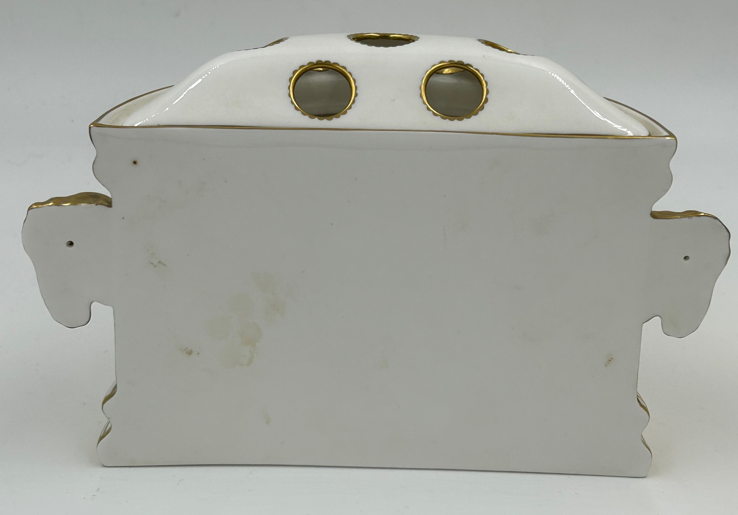 Lynton Porcelain Company Hamilton Imari demi-lune bough pot with rams head handles 21.5cm at - Image 4 of 10