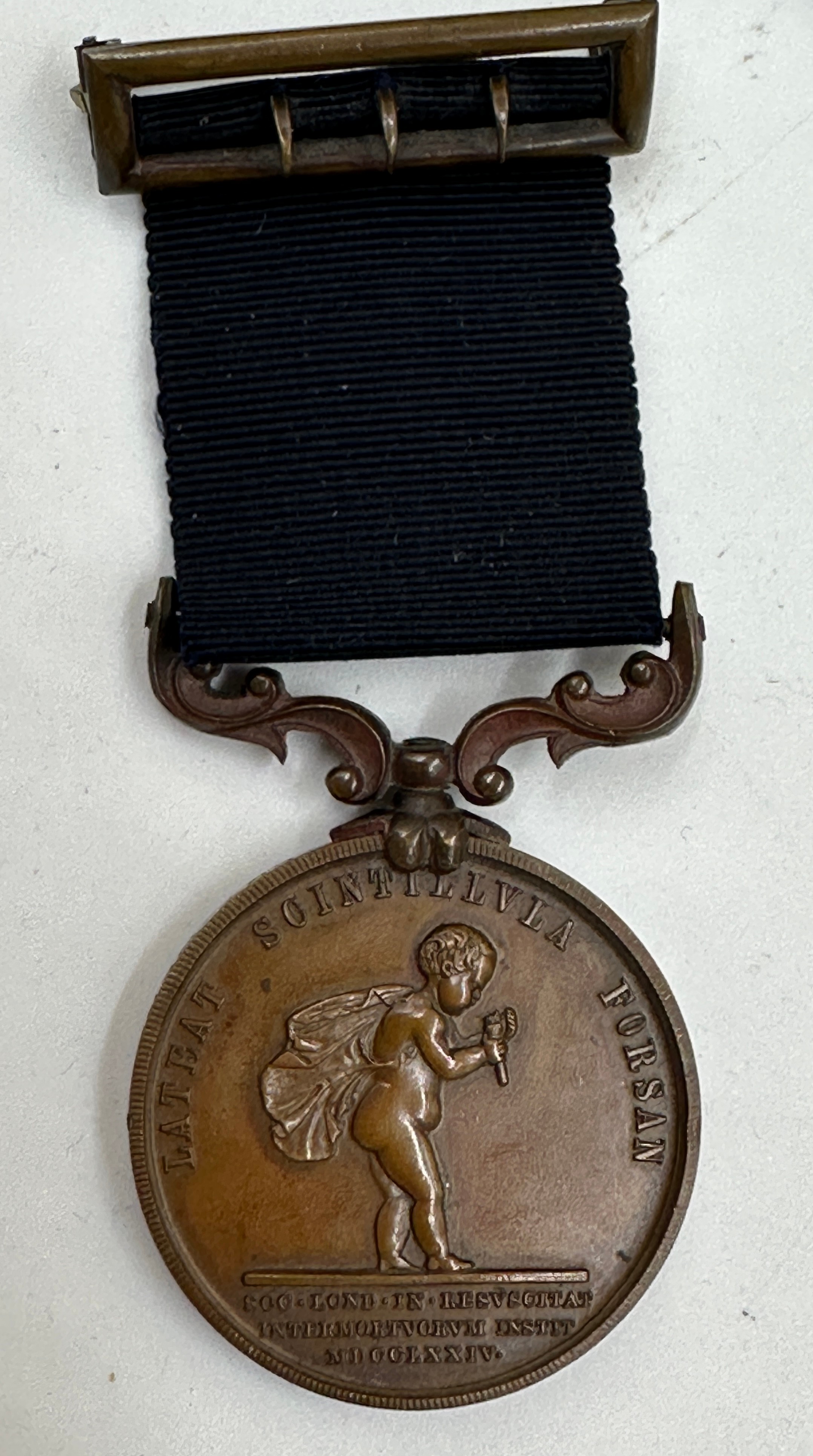 A bronze cased medal of the Royal Humane Society Lateat scintillvla Forsan, HOC Pretivm Cive Servato - Image 3 of 16